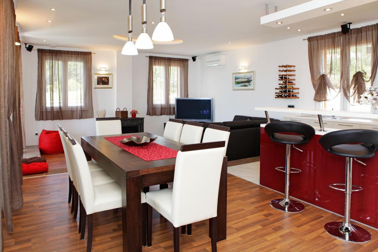 בול Villa Nera מראה חיצוני תמונה